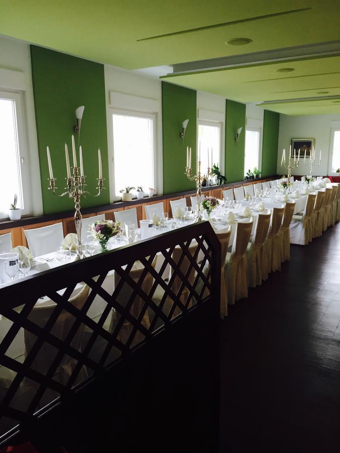 Hotel Restaurant Vater Rhein Worth am Rhein Bagian luar foto