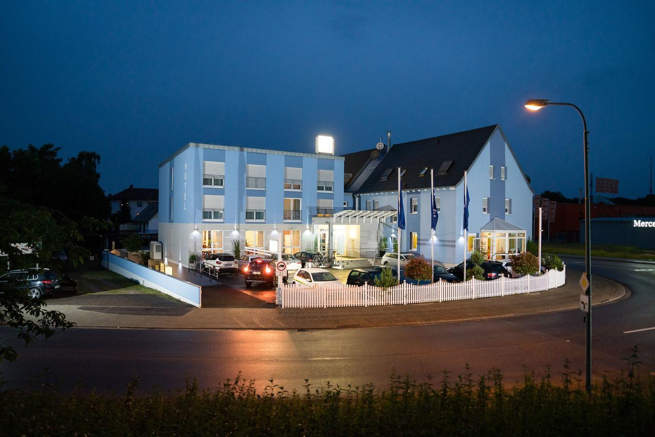 Hotel Restaurant Vater Rhein Worth am Rhein Bagian luar foto